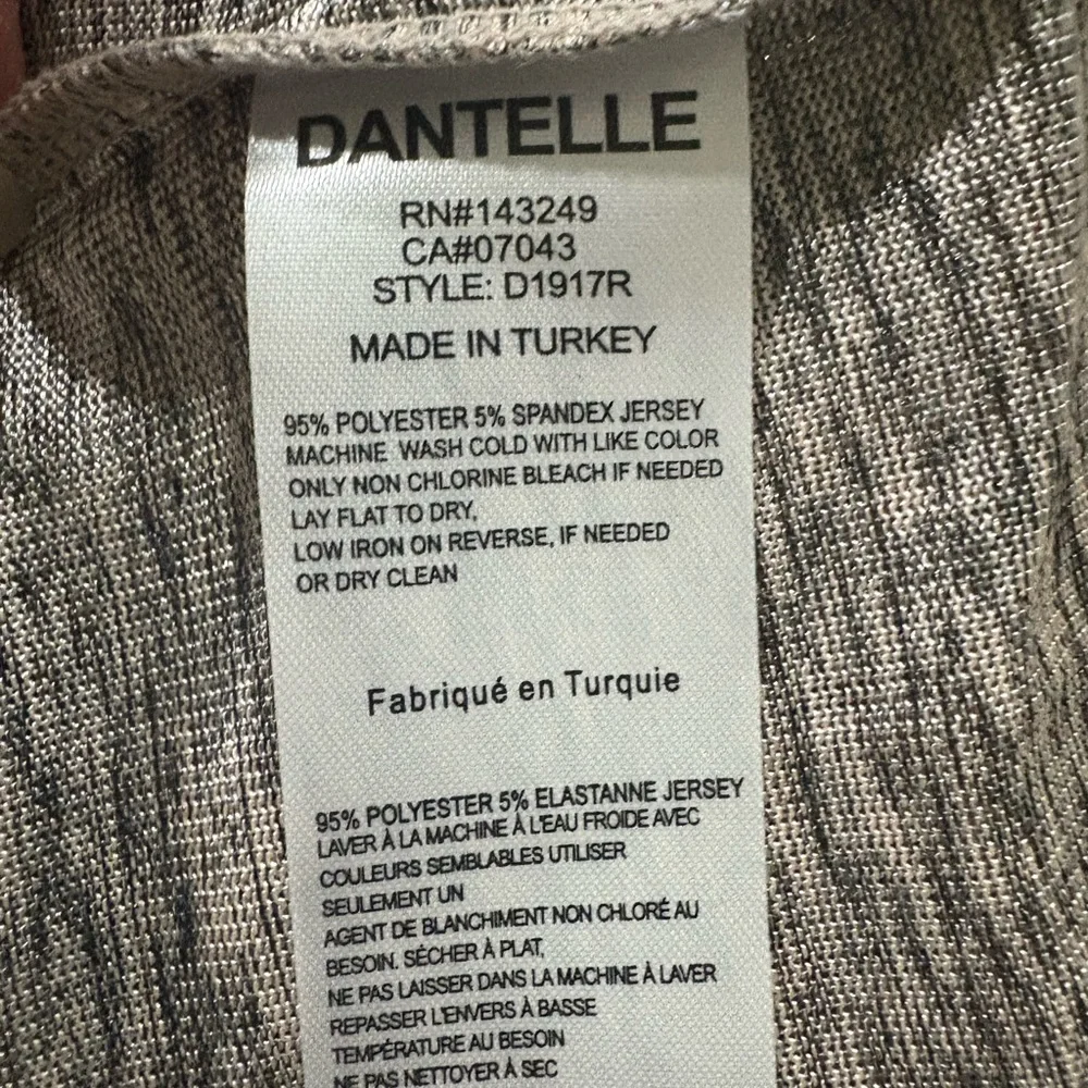 Dantelle Gold and Gray Sleeveless Top - Picture 6 of 6
